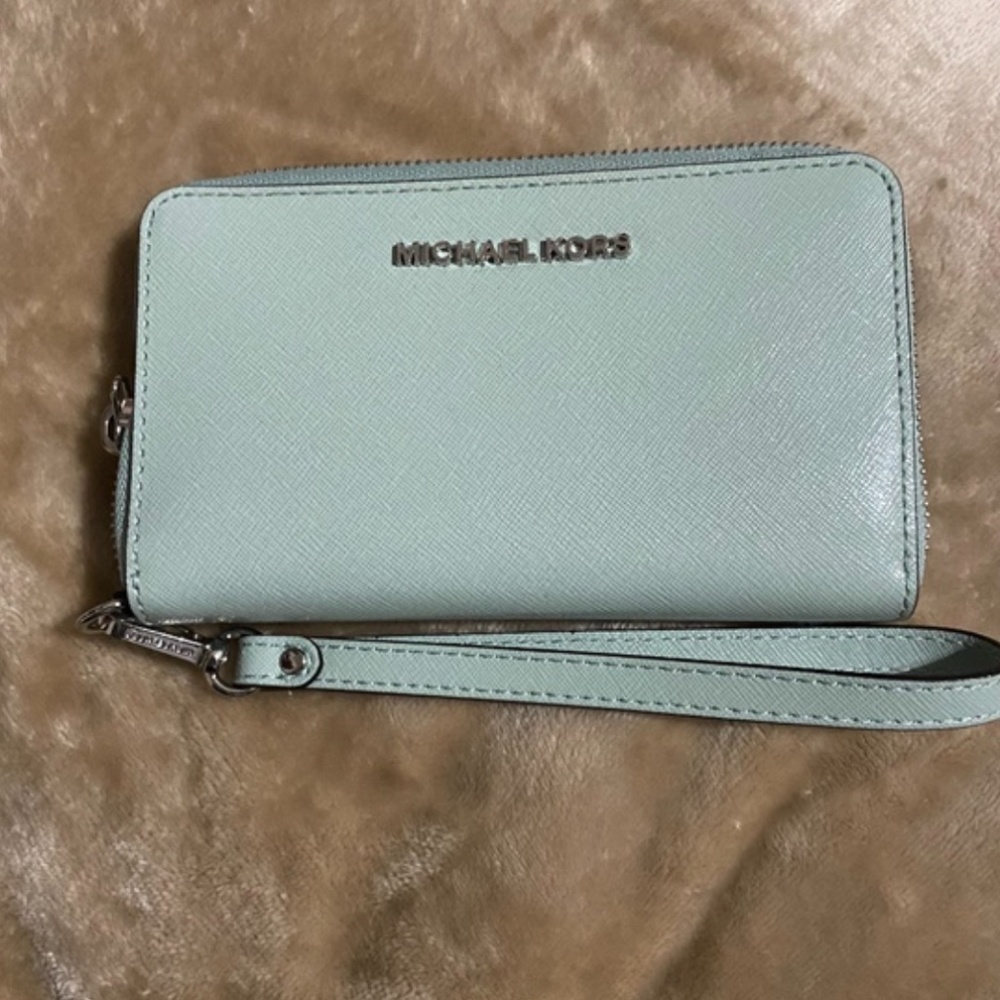 MK wallet
